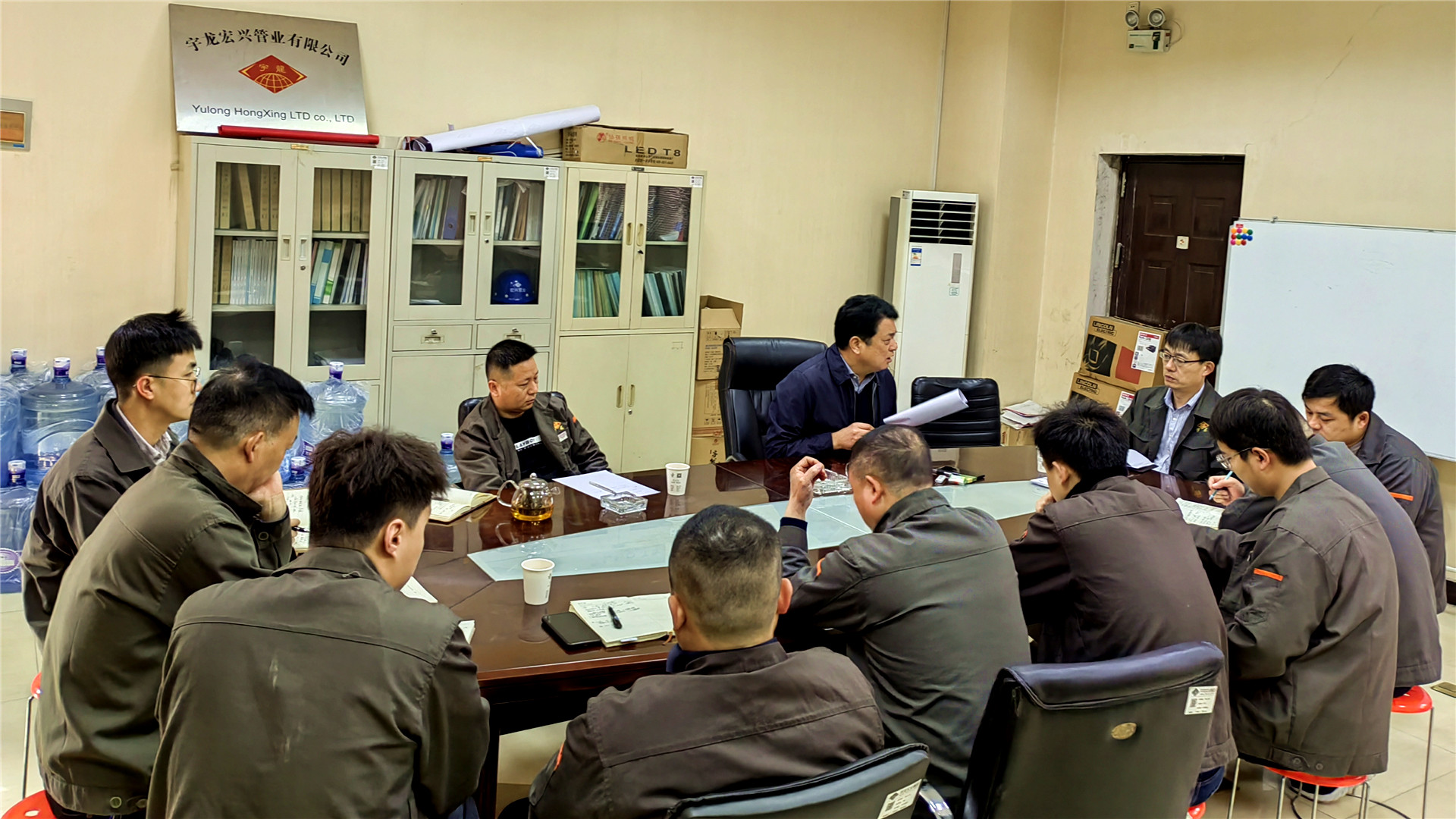 完善制度建設(shè)，推進(jìn)業(yè)務(wù)工作_副本.jpg